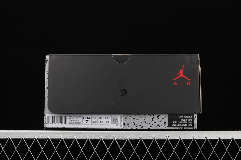 All categories Air Jordan Jordan series basketball shoes Air Jordan 5 J version OF x Air Jordan 5 AJ5 Qiao 5 Baifan Jin Chanyi DH8565-100